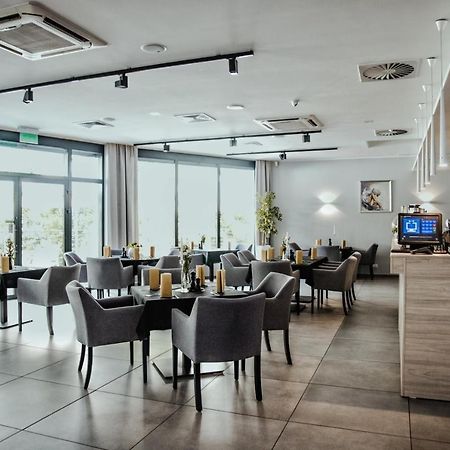 Готель Restauracja Park Szwajcaria Ґлівіце Екстер'єр фото